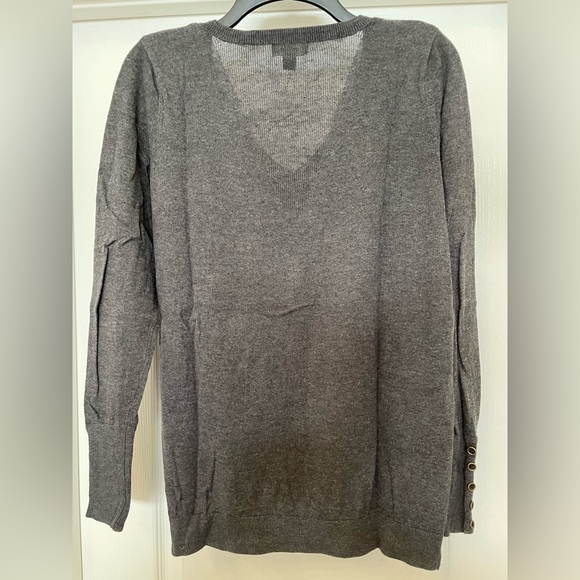 ANA a.n.a. long sleeve lightweight sweater size Large- heather grey 🎉Host Pick🎉 - Picture 3 of 4